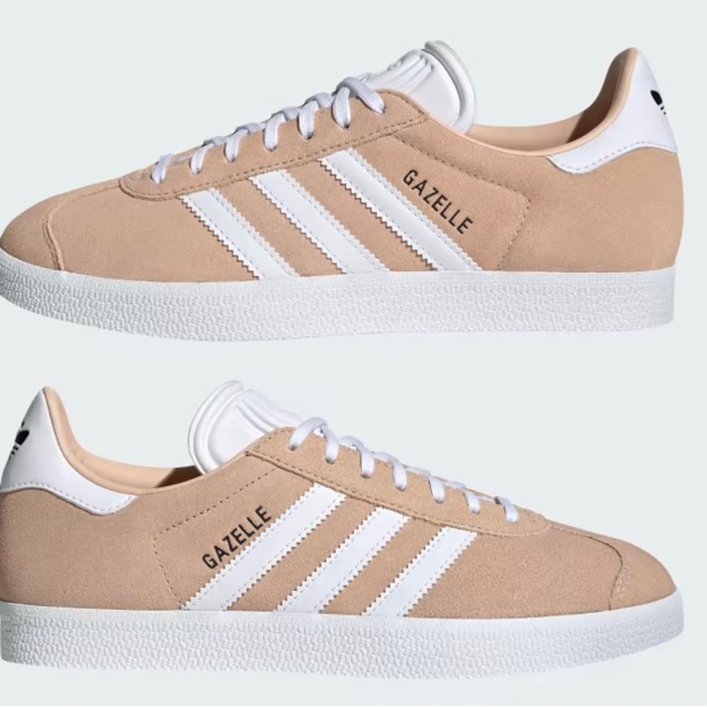 NWT Adidas Gazelle Shoes Halo Blush / Cloud White